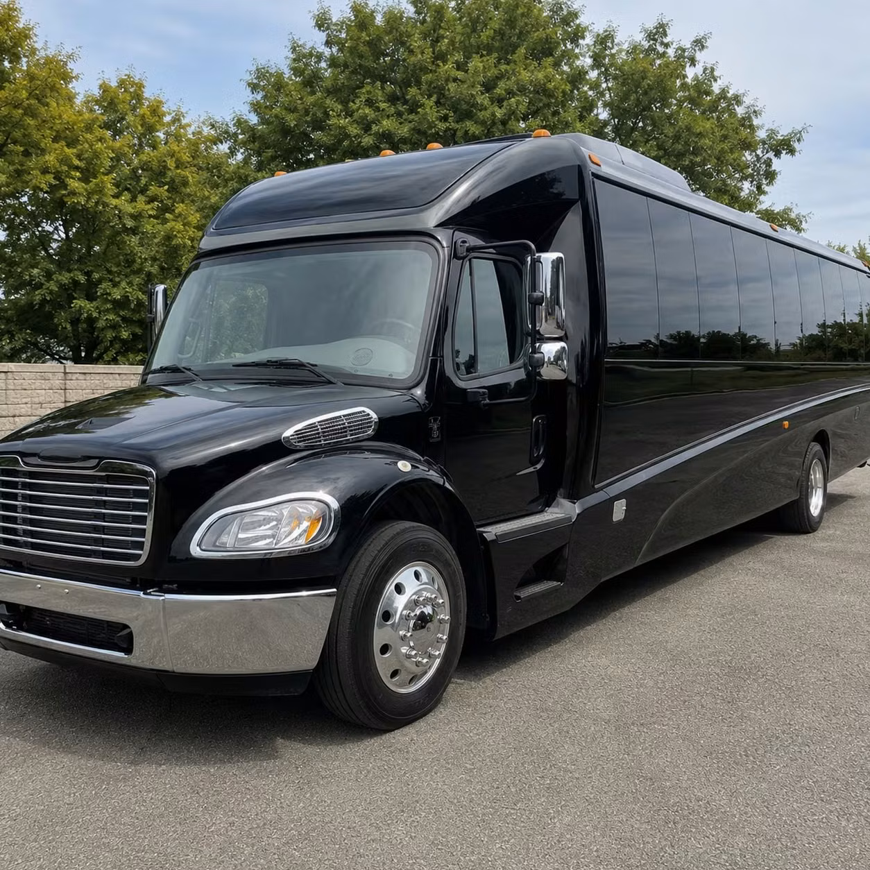 carson 35 passenger minibus rental