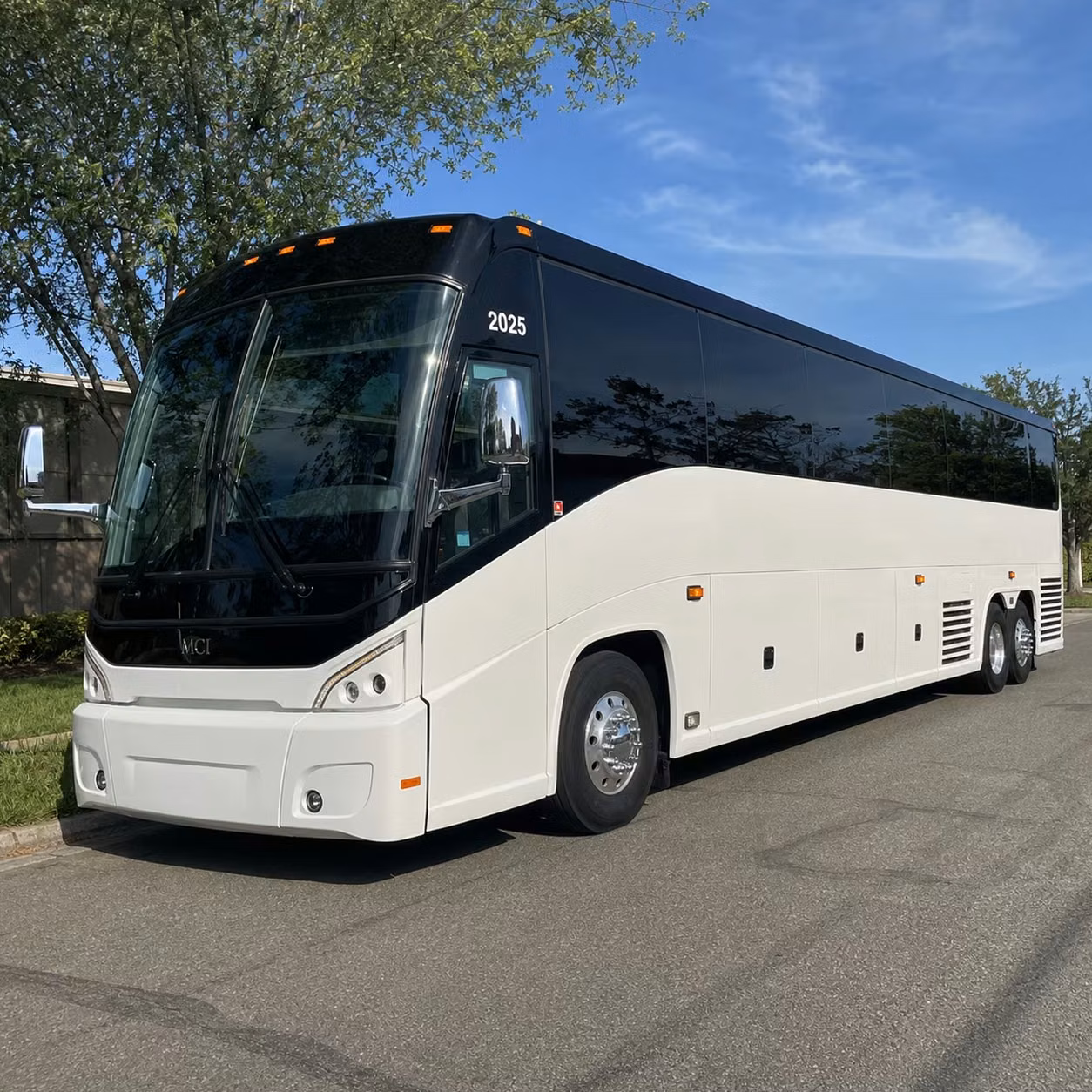 charter bus rentals from carson to san francisco sacramento and northern california